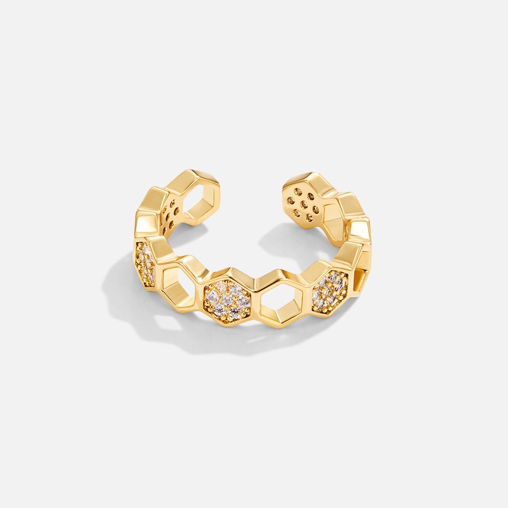 Friedrika – Gouden ring met pareldetail.